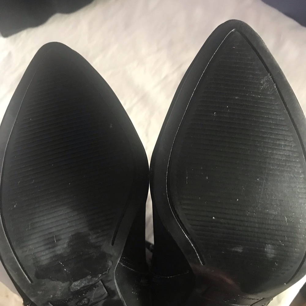 Shoes - Picture 2 of 3